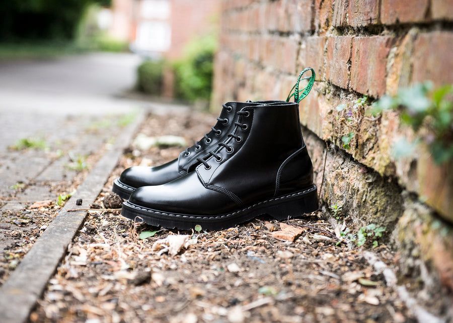 Solovair Hi-Shine 6 Eye Astronaut Boot in Black